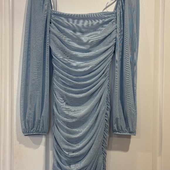 Light blue formal dress with mesh sleeves - Picture 1 of 5